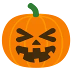 sorriso a bocca aperta con occhi chiusi + zucca di Halloween