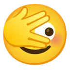 faccina che sbircia tra le dita + faccina con occhi sorridenti