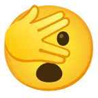 faccina che sbircia tra le dita + faccina con bocca aperta