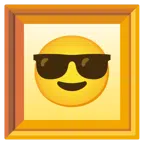 gerahmtes Bild + lächelndes Gesicht mit Sonnenbrille