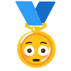 medal za 1. miejsce + twarz z rumieńcami