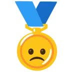 medal za 1. miejsce + lekko zachmurzona twarz