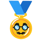 medal za 1. miejsce + buźka w przebraniu