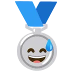 Silbermedaille + grinsendes Gesicht mit Schweißtropfen