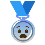 Silbermedaille + ängstliches Gesicht