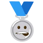 Silbermedaille + auf Lippe beißen